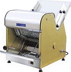 Хлеборезательная машина SINMAG SM-302